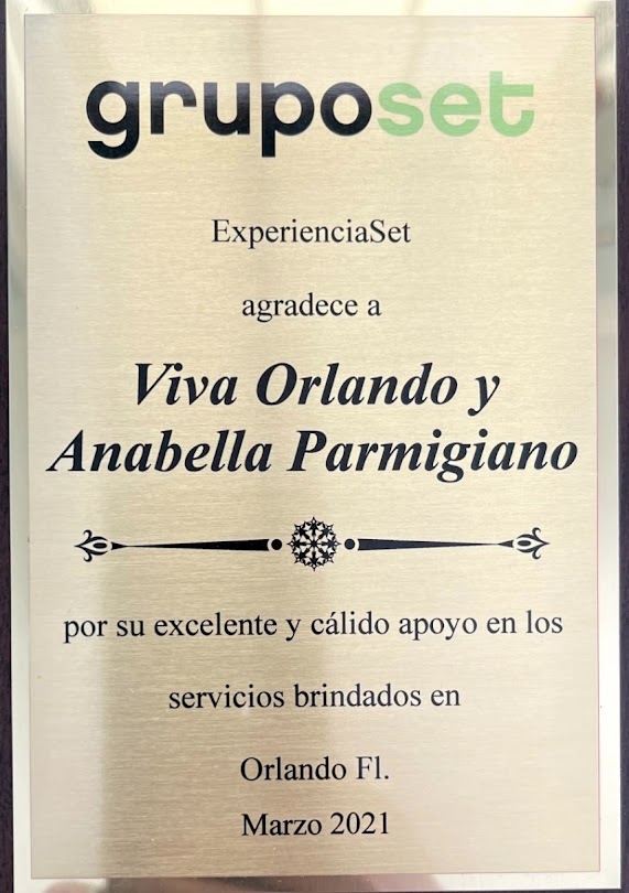 Grupo Set - reconocimiento a Viva Orlando y Anabella Parmigiano